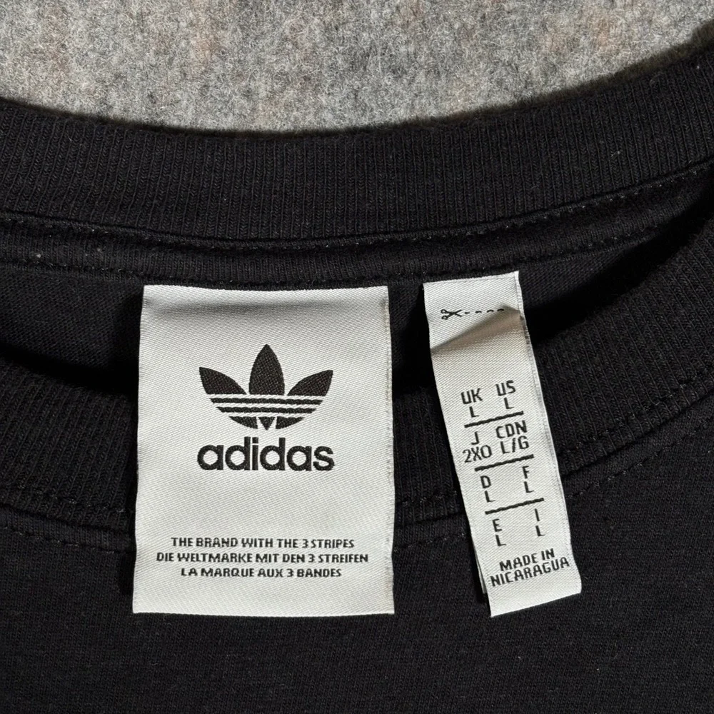 Adidas T-Shirt Mens Large Black New York Trefoil Gradient Graphic‎ Tee